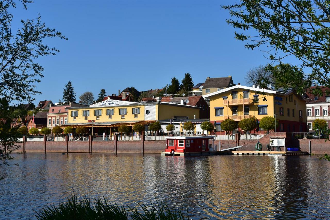 Hotel Garni "Am Hafen" Havelberg Eksteriør billede