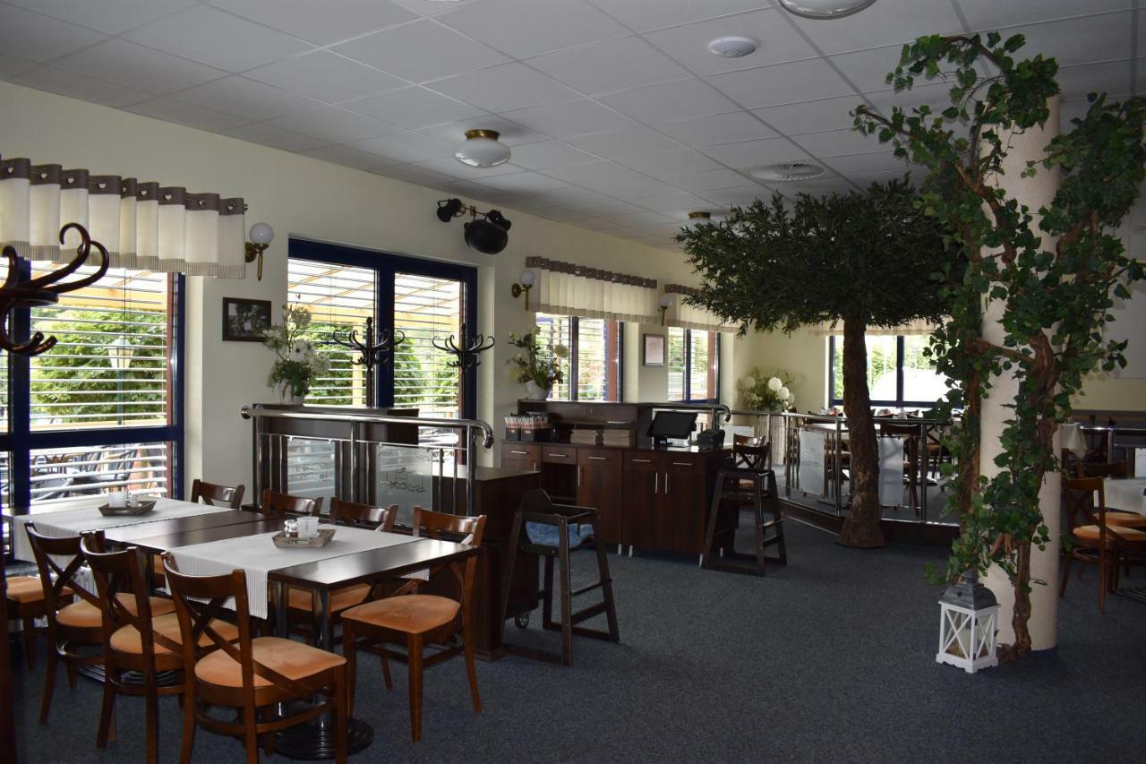 Hotel Garni "Am Hafen" Havelberg Eksteriør billede