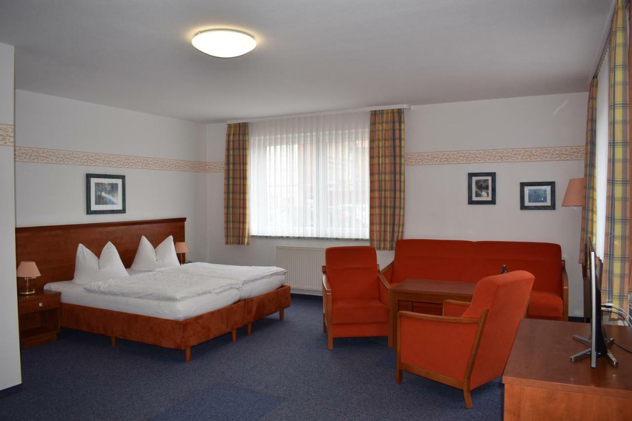 Hotel Garni "Am Hafen" Havelberg Eksteriør billede