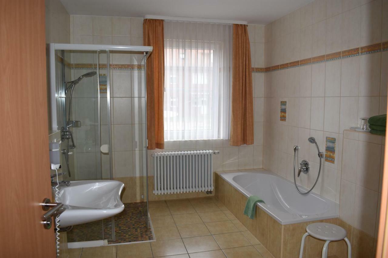 Hotel Garni "Am Hafen" Havelberg Eksteriør billede